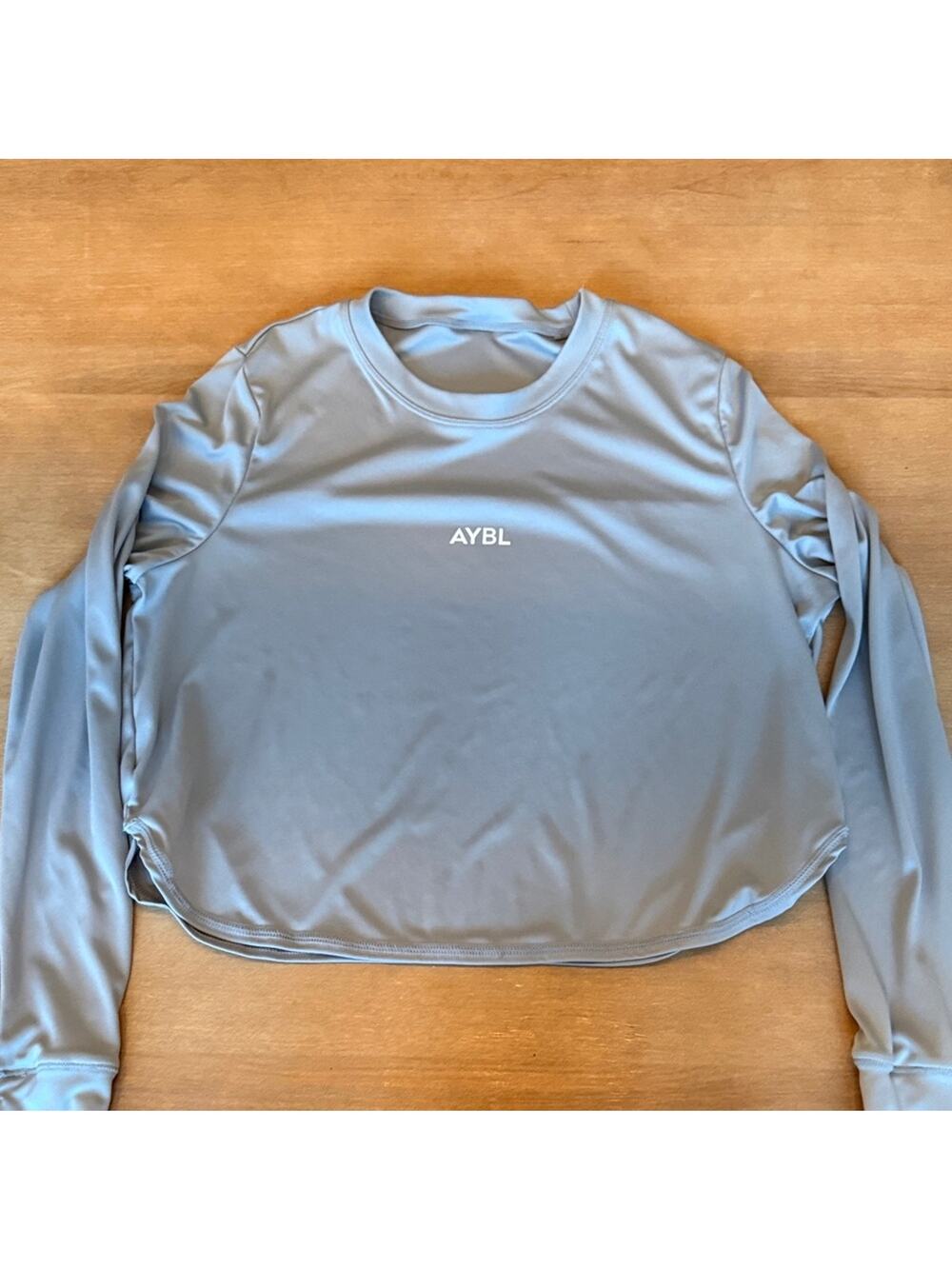 AYBL Silver Gray Athletic Cropped Long Sleeve small